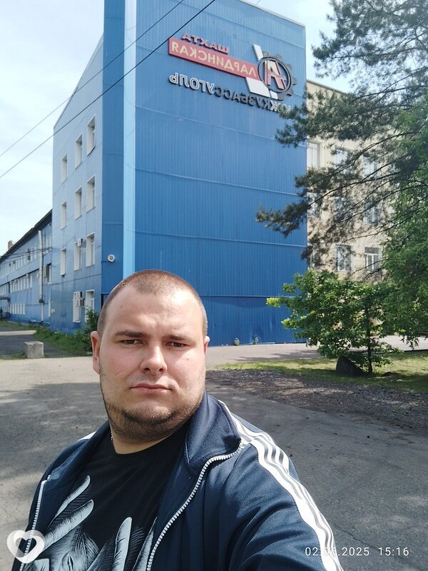 Александр, 31, Междуреченске — анкета №1487425