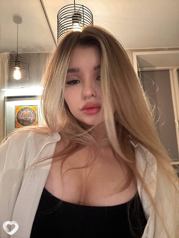 Юля, 22, Калининграде — анкета №1488555