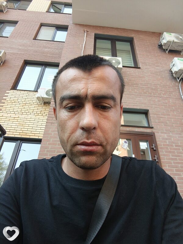 Курбонов Фарух, 33, Москве — анкета №1488400