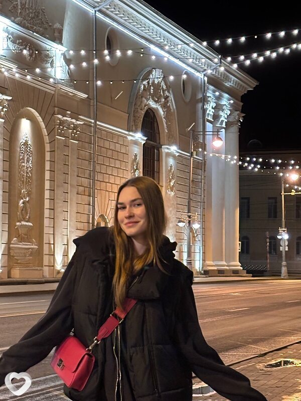Яна, 20, Москве — анкета №1488853