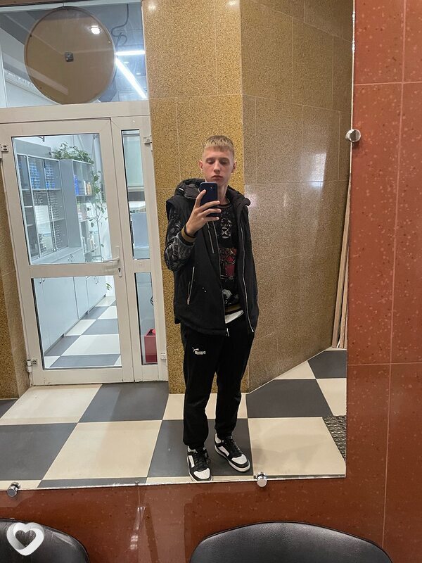 Тихон, 19, Воронеже — анкета №1489689