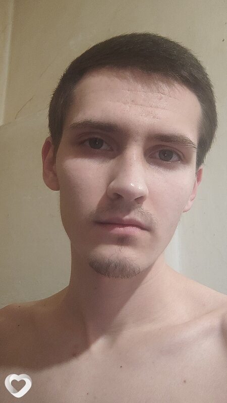 Артëм, 22, Армавире — анкета №1489636