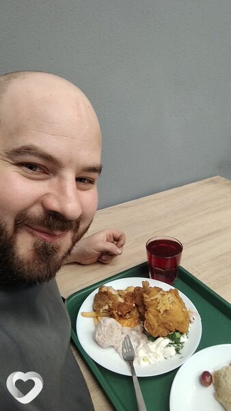 Максим, Белосток