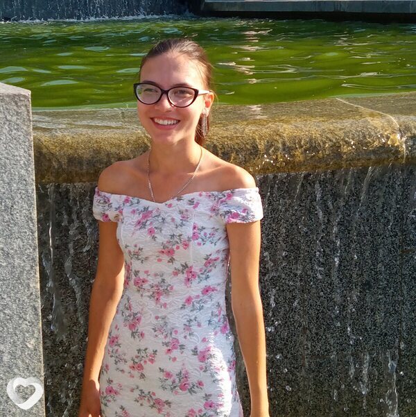 Даша, 21, Днепр — анкета №1493042