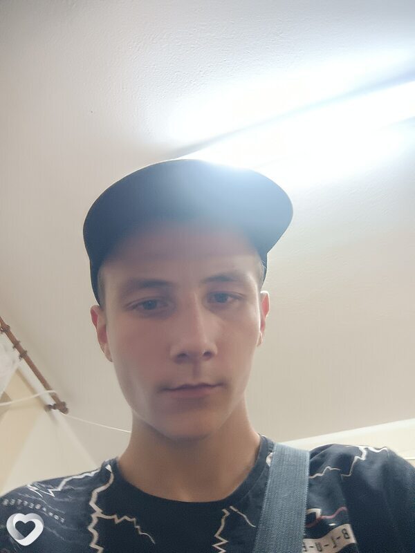 Андрей, 20, Минске — анкета №1493217