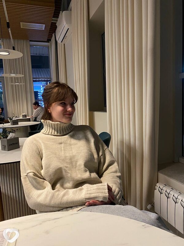 Анна, 20, Минске — анкета №1493220