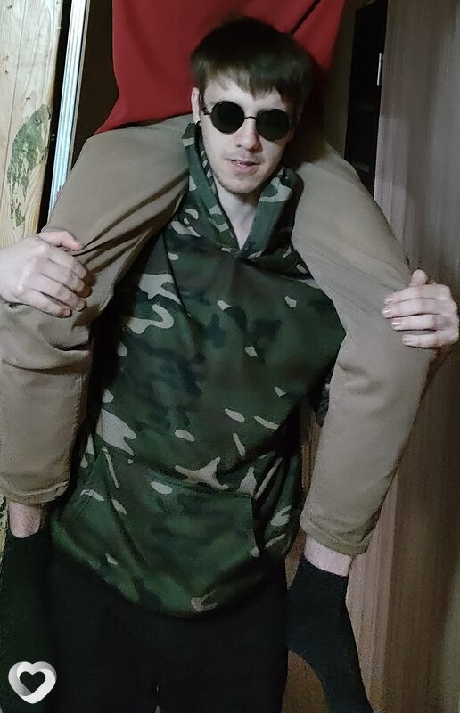 Андрей, 23, Великом Новгороде — анкета №1493281