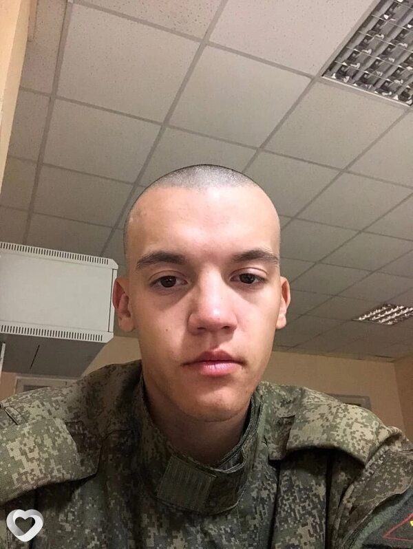 Антон, 20, Кемерове — анкета №1494133