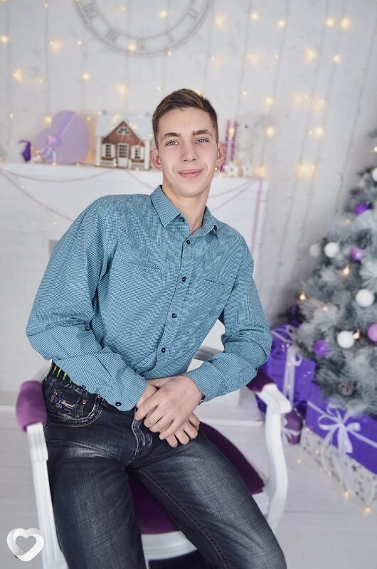 Дмитрий, 25, Ярославле — анкета №1493880