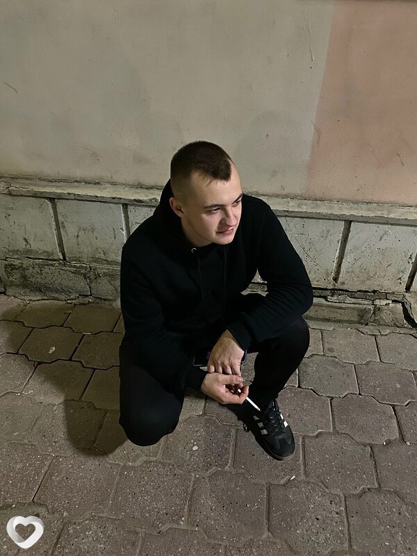 Александр, 23, Орёл — анкета №1496105