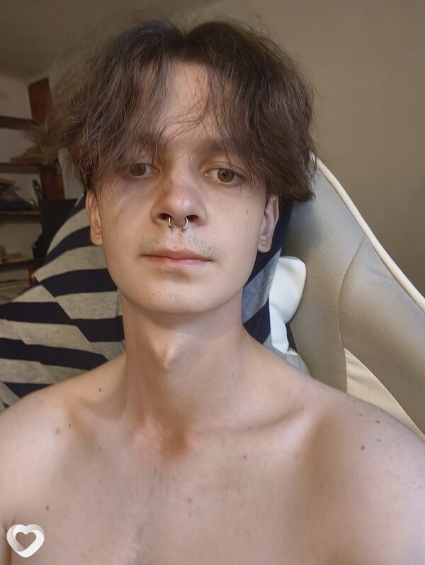 Иван, 20, Коркине — анкета №1496624