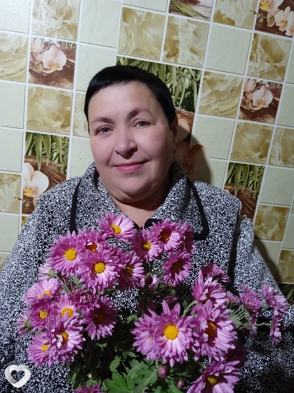 Инна, 59, Снежном — анкета №1496014