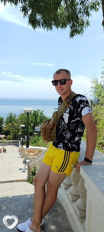 Іван, 30, Николаеве — анкета №1496073