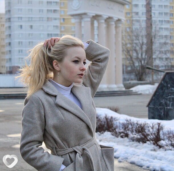 Алёна, 29, Екатеринбурге — анкета №1497105