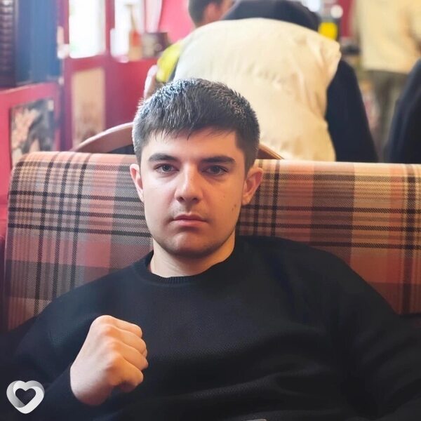 Артём, 19, Пятигорске — анкета №1497239