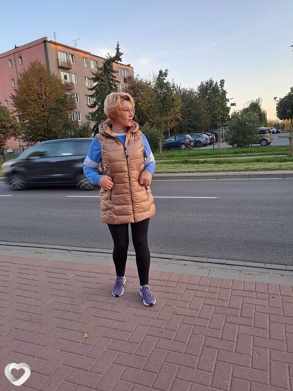 Вика, 46, Варшава — анкета №1497037