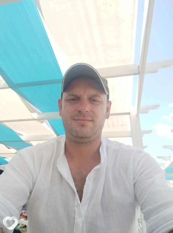 Михаил, 39, Красном Луче — анкета №1497496