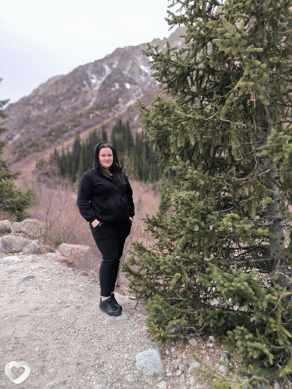 Алина, 28, Бишкек — анкета №1497408