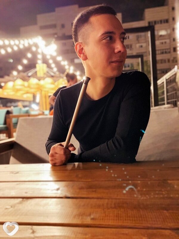 Артём, 30, Казани — анкета №1498350