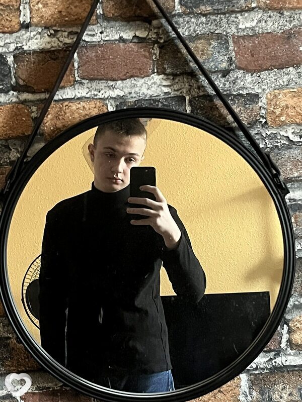 Евгений, 20, Москве — анкета №1498852