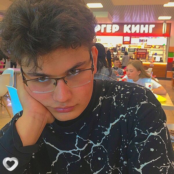 Александр, 20, Барнауле — анкета №1498754
