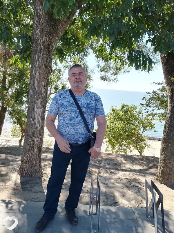 Юрий, 61, Таганроге — анкета №1498890