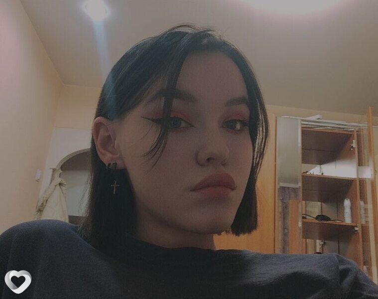 Ева, 20, Кемерове — анкета №1498978