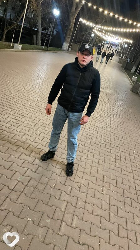 Алексей, 22, Москве — анкета №1499460