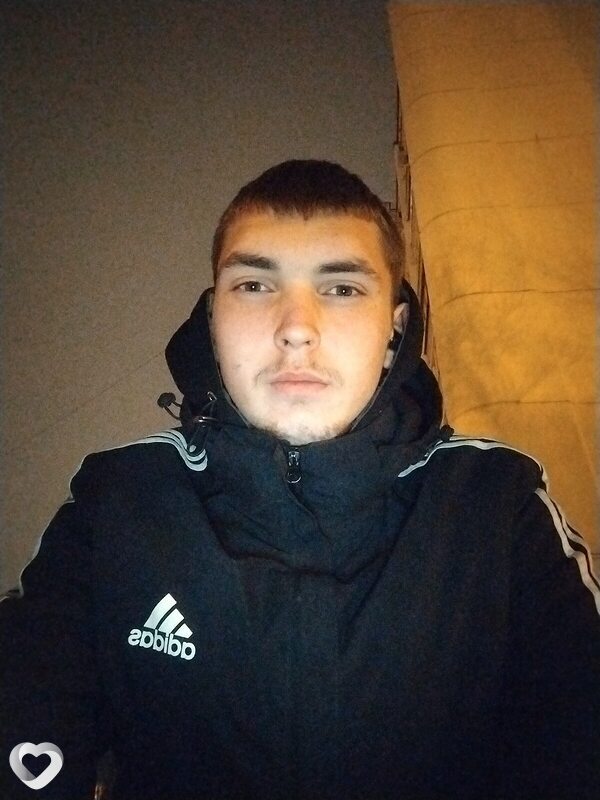Андрей, 23, Омске — анкета №1499472