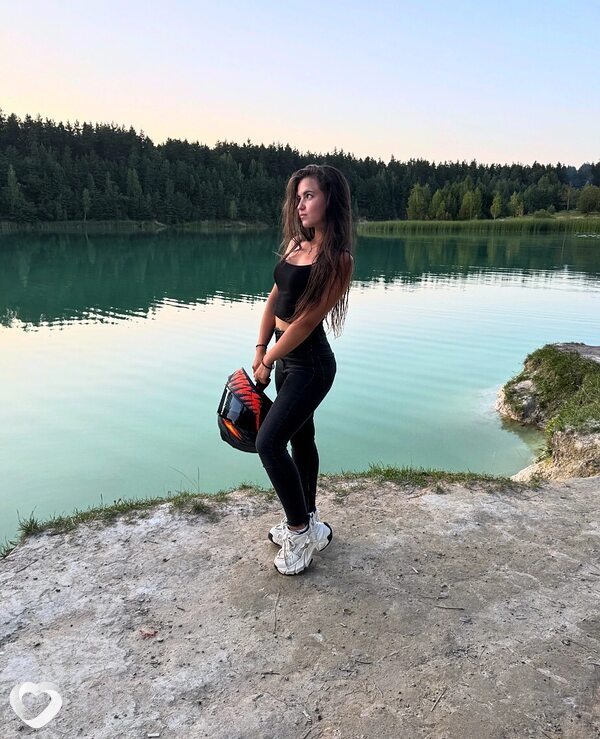 Ангелина, 22, Минске — анкета №1501071