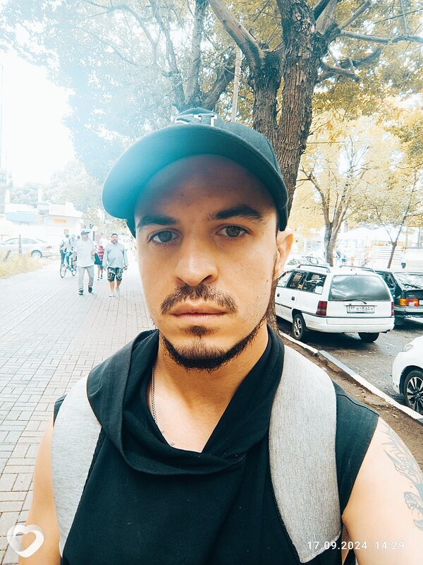 Рустам, 29, Сочи — анкета №1500677