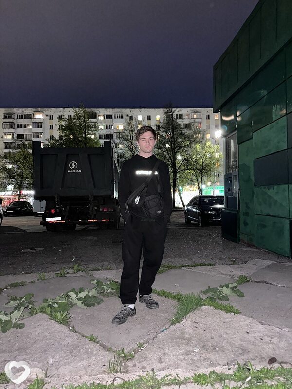 Артем, 23, Уфе — анкета №1501189