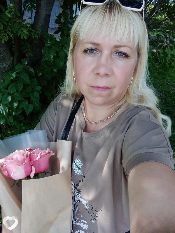 Леночка, 44, Пскове — анкета №1501283