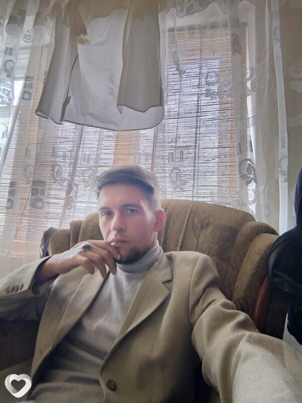 Денис, 34, Стаханове — анкета №1501690
