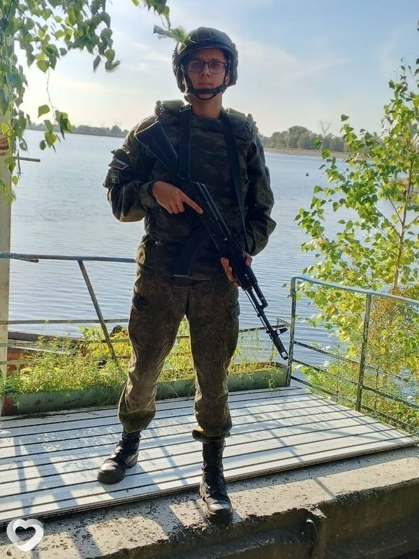 Захар, 19, Новосибирске — анкета №1501733