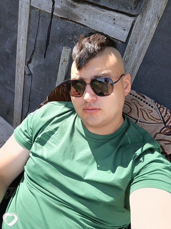 Александр, 25, Донецке — анкета №1502195