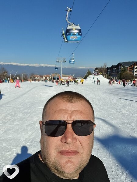 Iurii, Тель-Авив