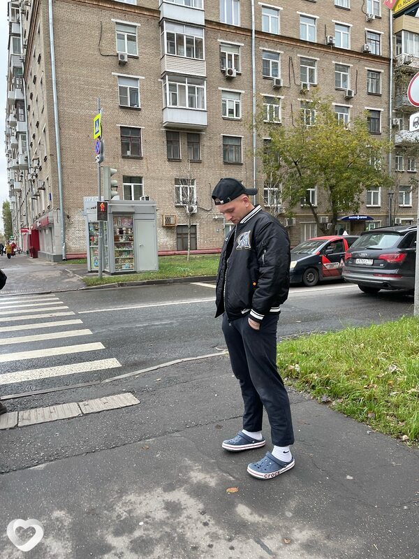 Артём, 21, Москве — анкета №1503551