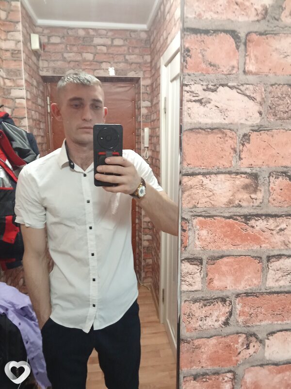 Виталий, 30, Барнауле — анкета №1504277