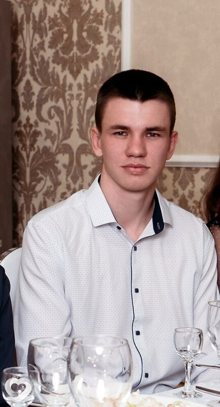 Дима, 21, Москве — анкета №1504193
