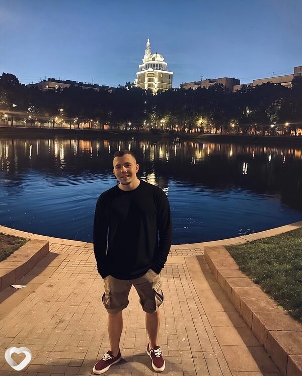 Яша, Москва