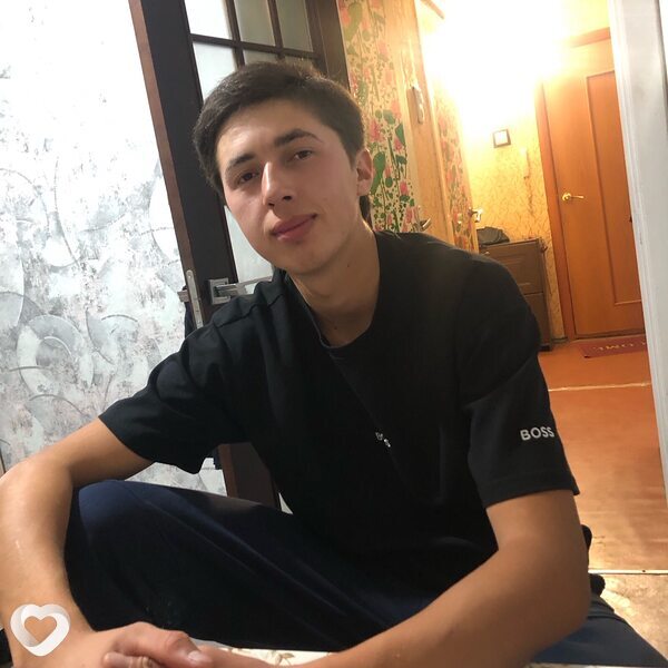 Дилшод, 21, Санкт-Петербурге — анкета №1505292