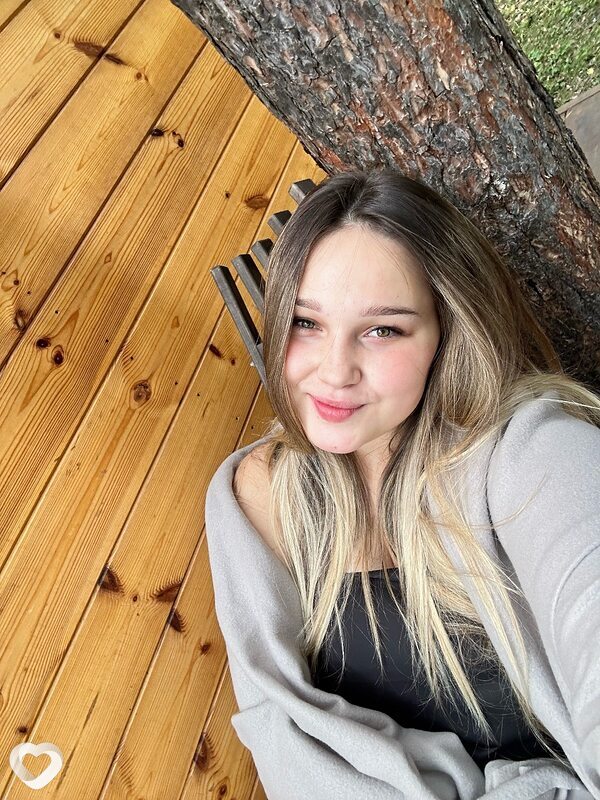 Ульяна, 28, Магнитогорске — анкета №1505495