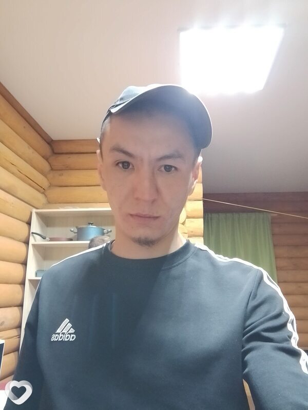 Зидан, 31, Бердске — анкета №1505513