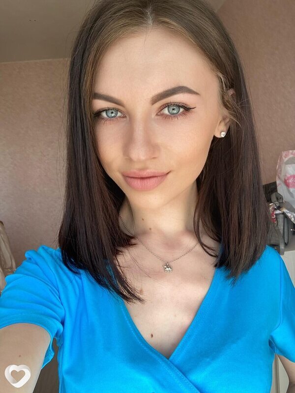 Алена, 29, Ростове-на-Дону — анкета №1505640