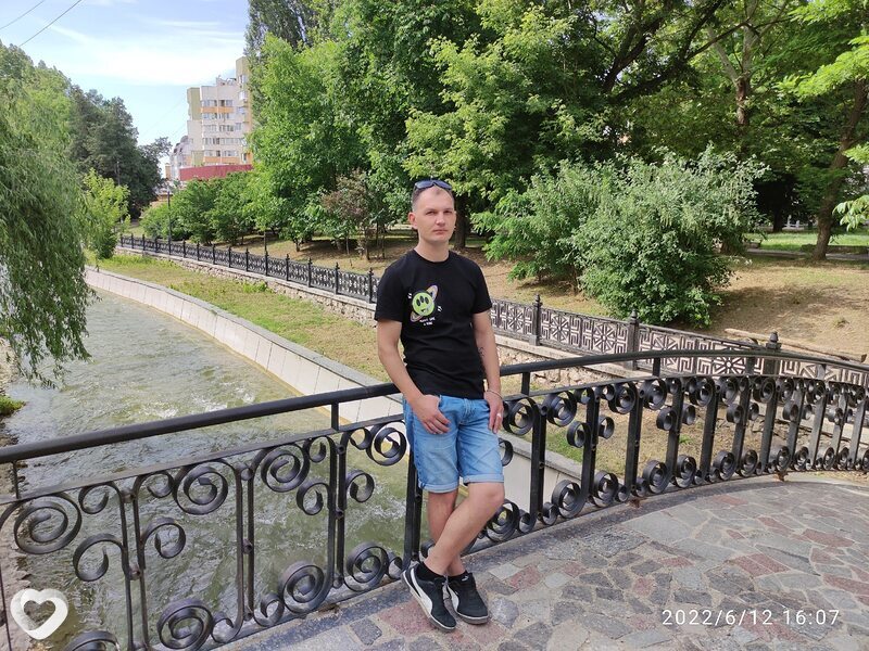 Илья, 35, Ижевске — анкета №1506036