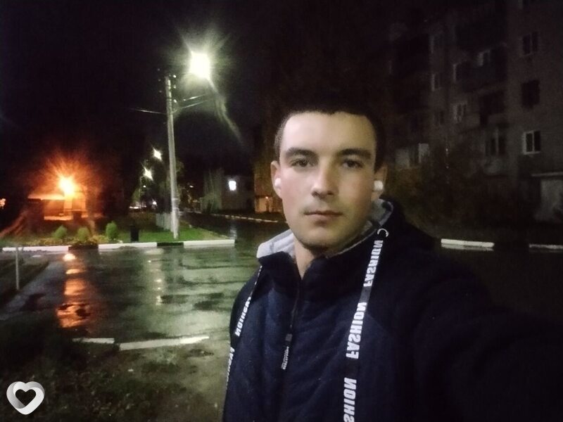 Михаил, 22, Магнитогорске — анкета №1506056