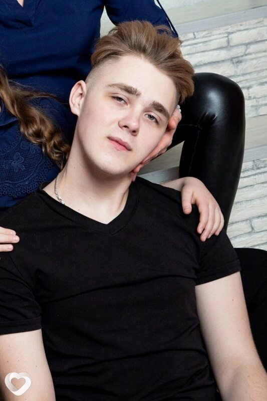 Алексей, 20, Москве — анкета №1506527