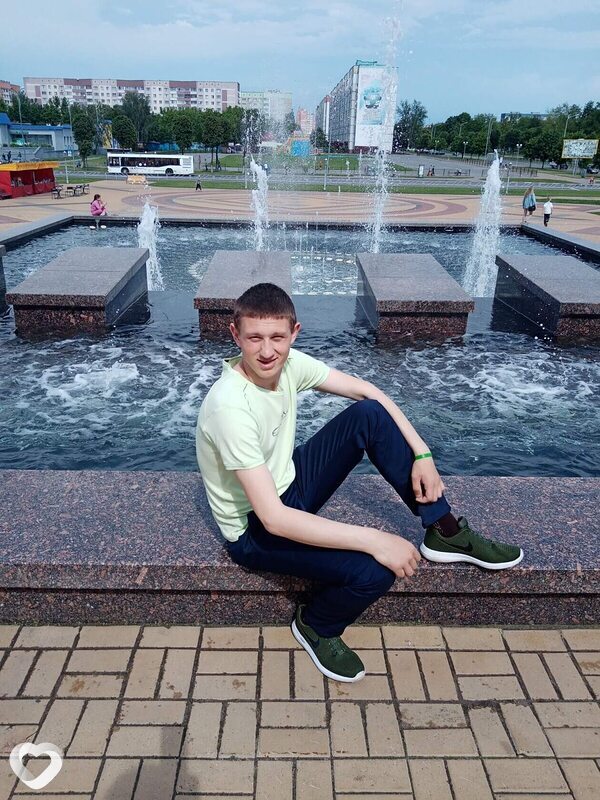 Валера, 30, Жлобине — анкета №1506531