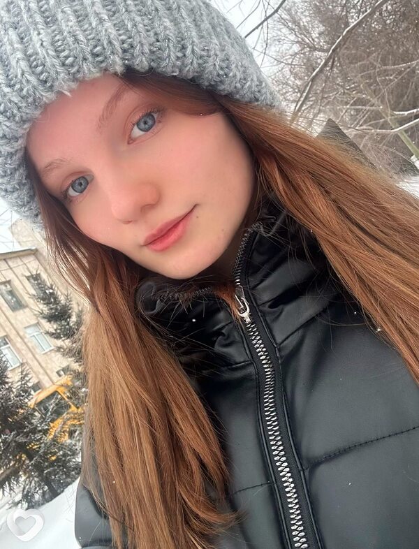 Полина, 20, Омске — анкета №1507679